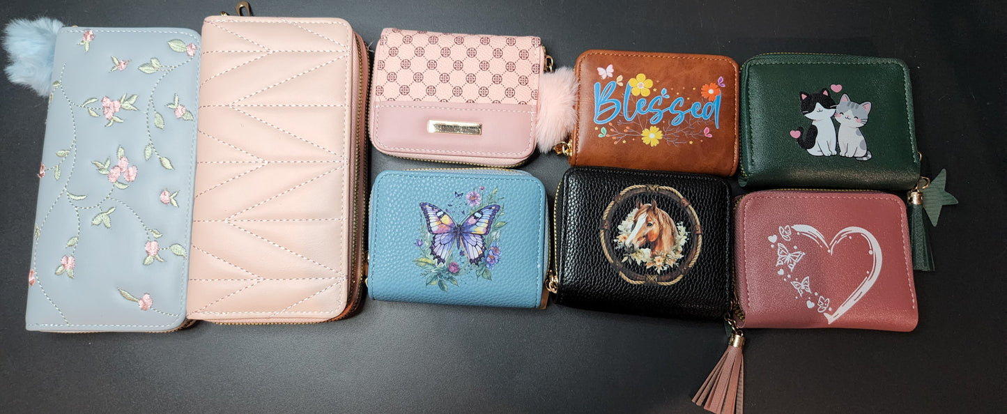Wallet Capsule Scoop