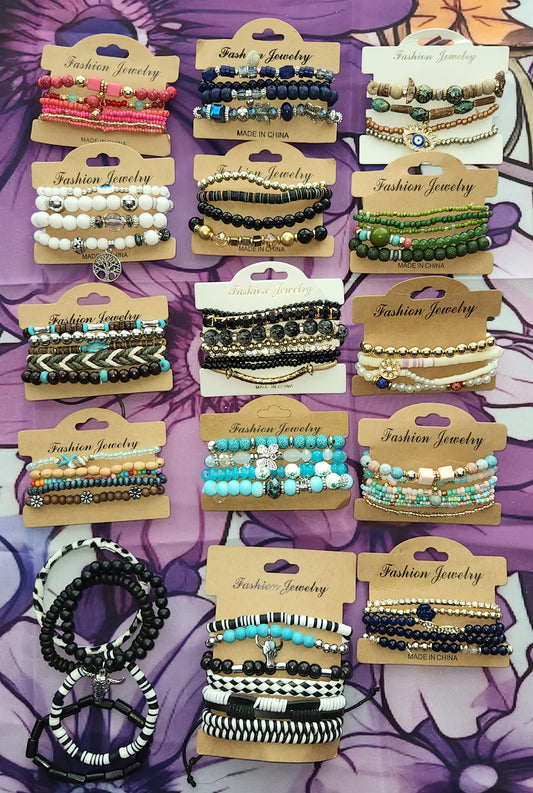 Stackable Bracelet Capsule Scoop