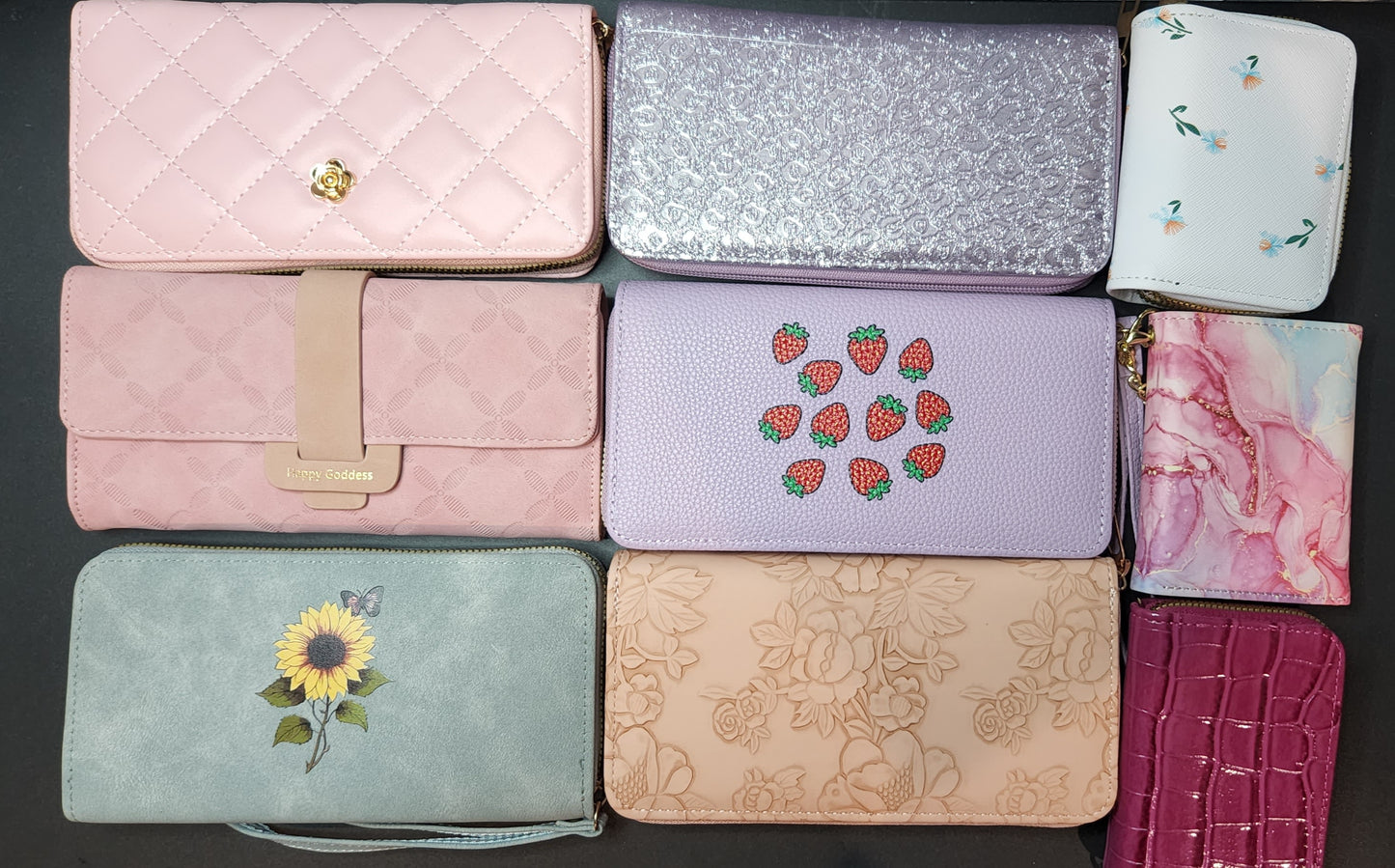 Wallet Capsule Scoop
