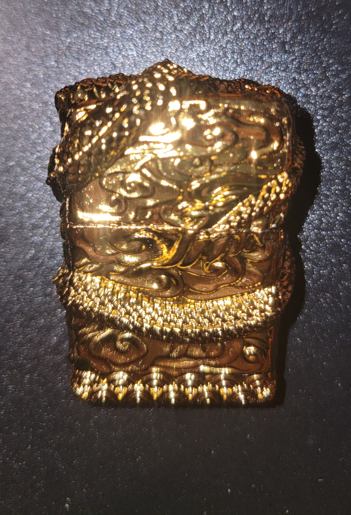 Dragon Zippo Lighter