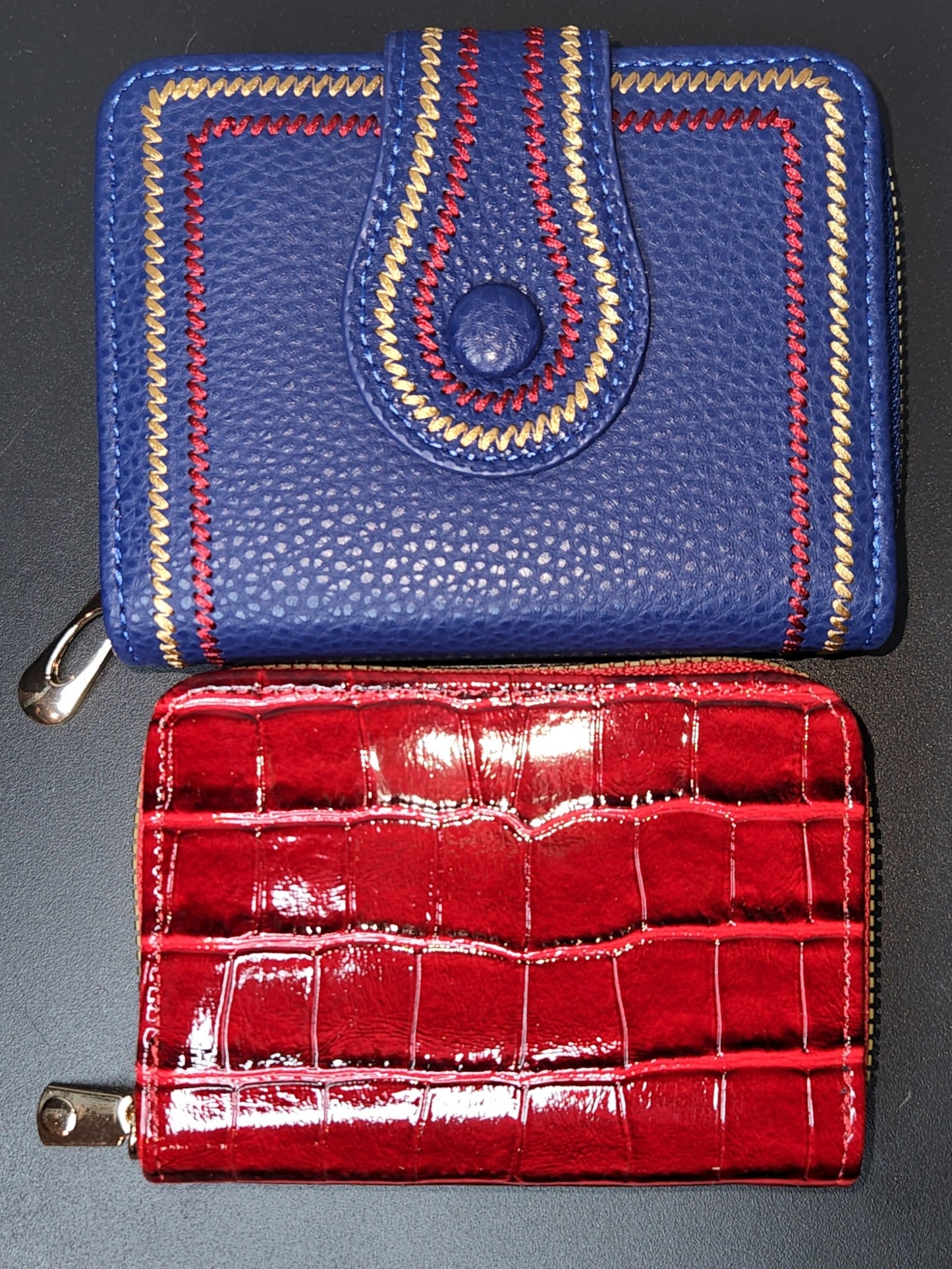 Wallet Capsule Scoop