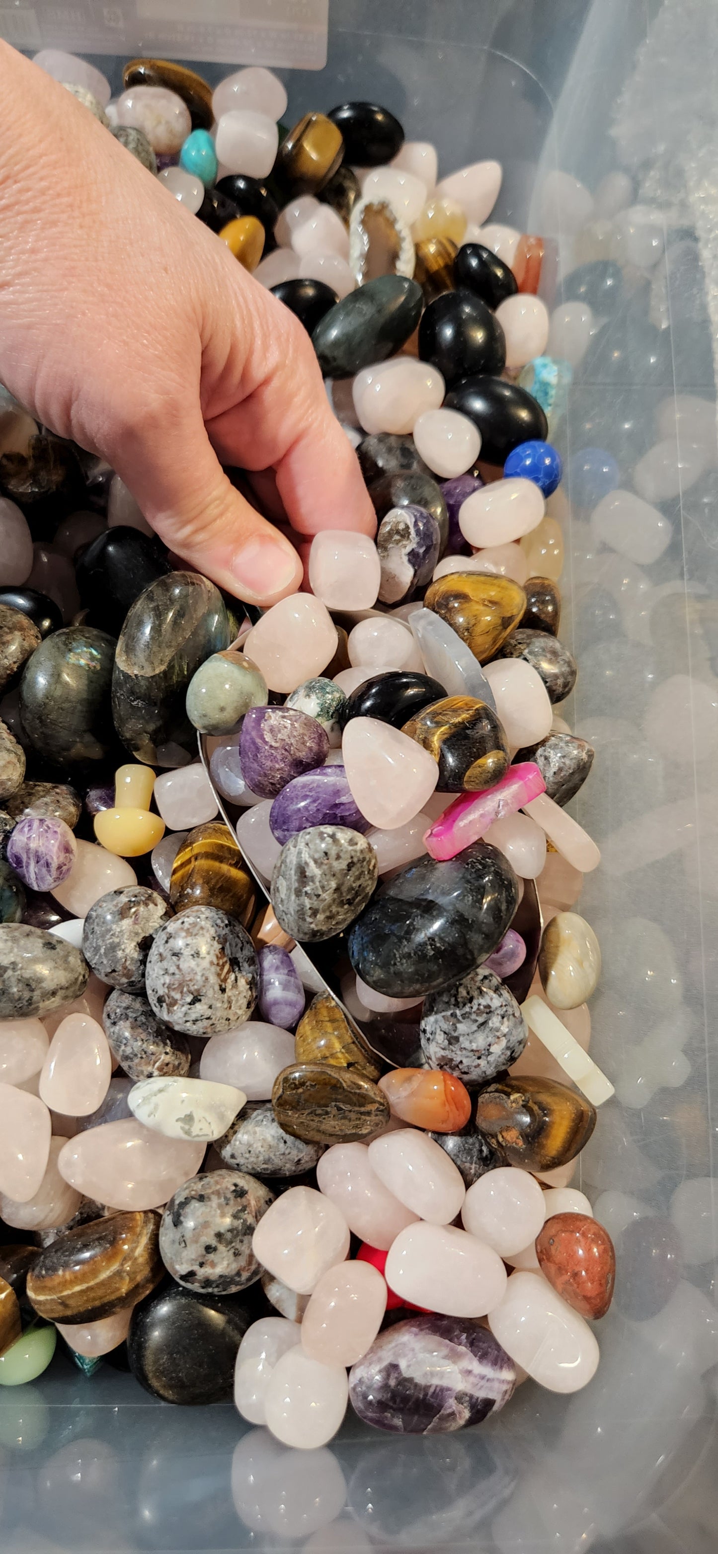 Mystery Stone Scoop