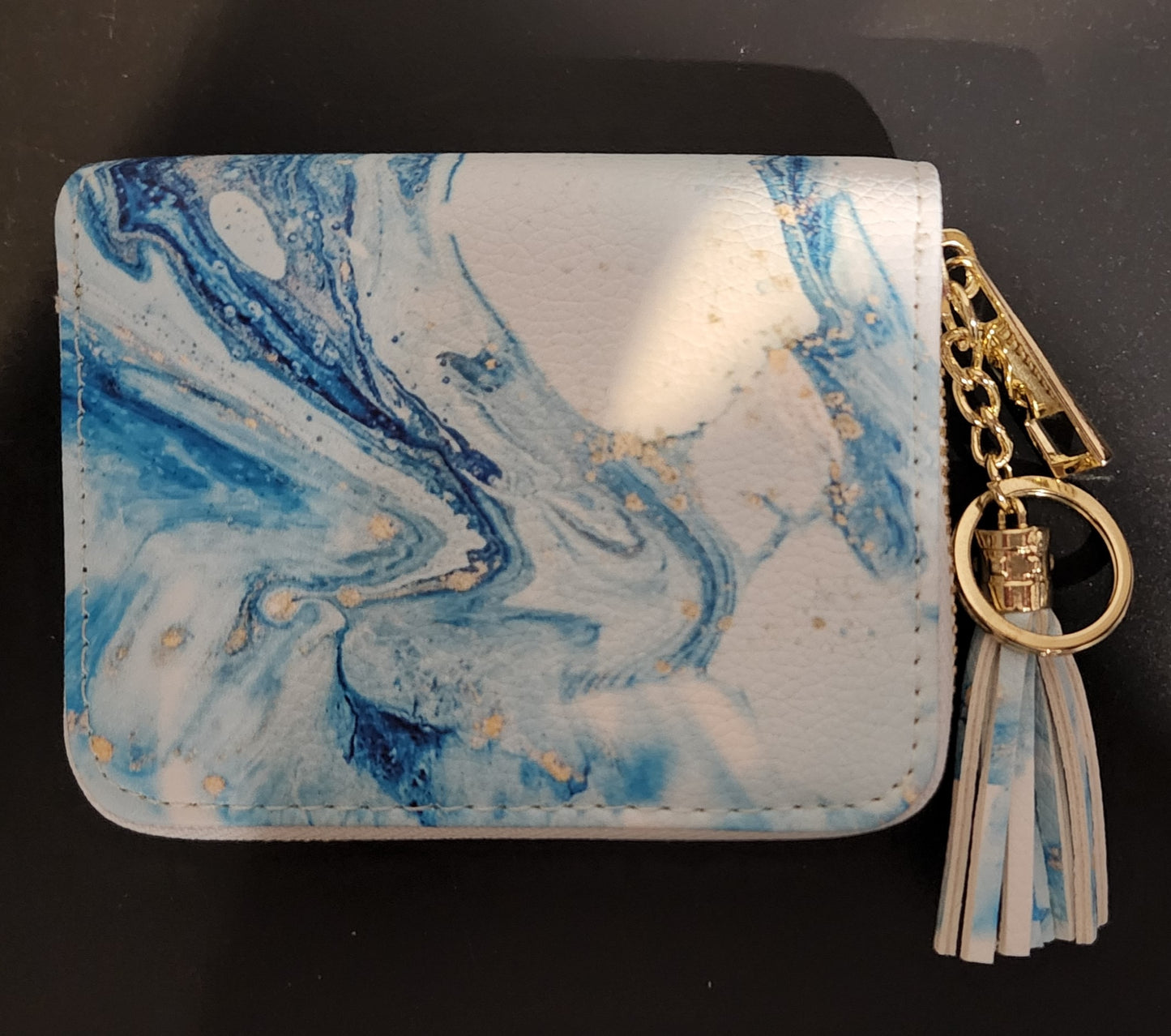 Wallet Capsule Scoop