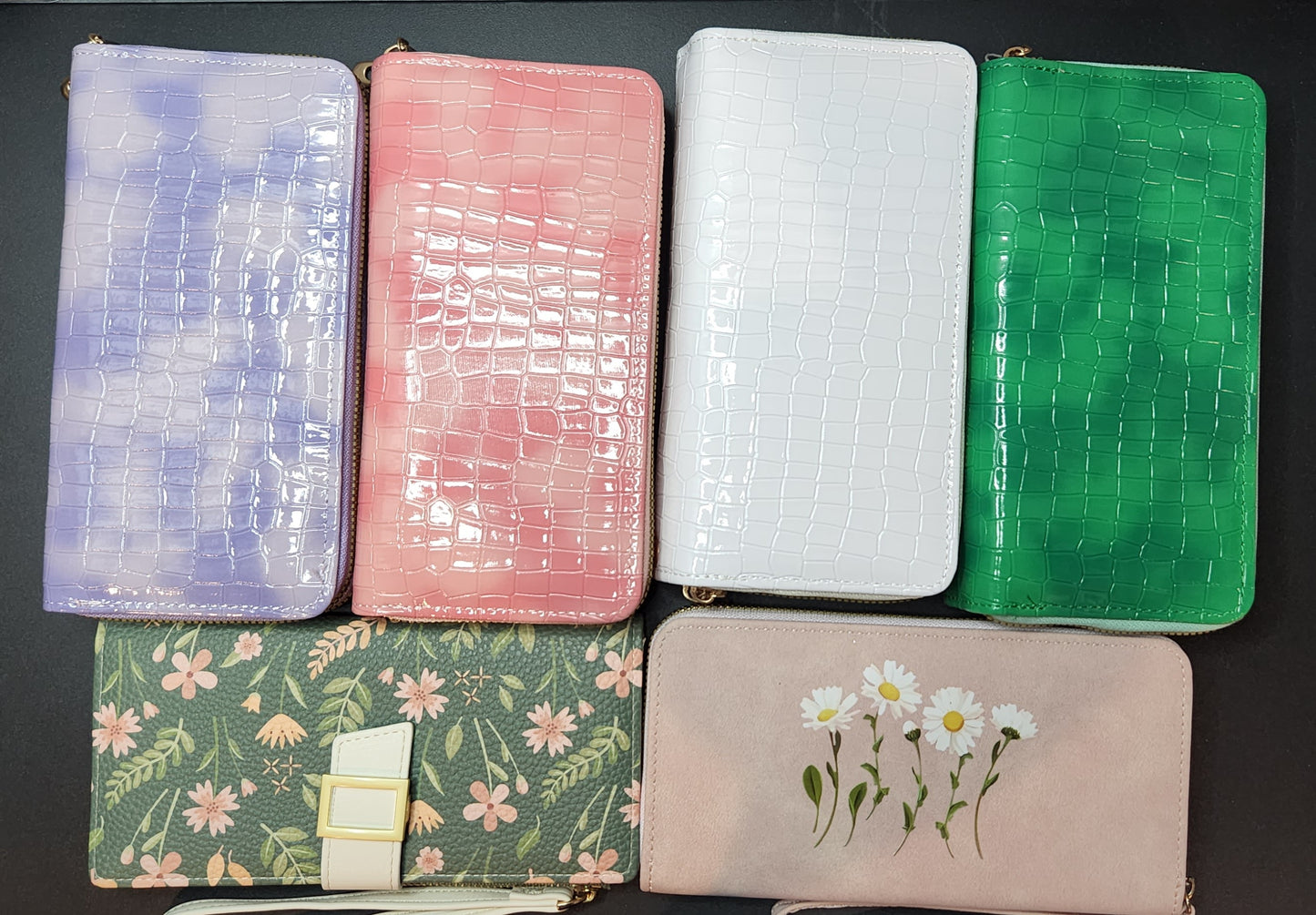 Wallet Capsule Scoop