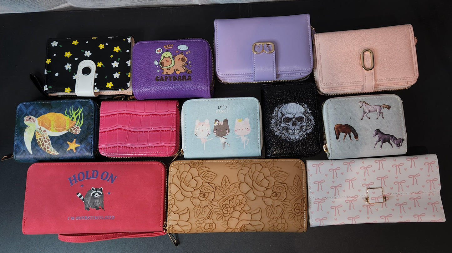 Wallet Capsule Scoop